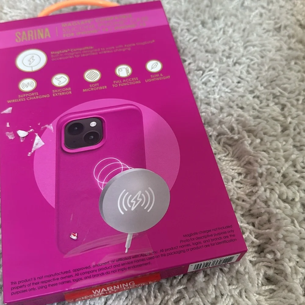 SARINA 13/14 Silicone iPhone Case